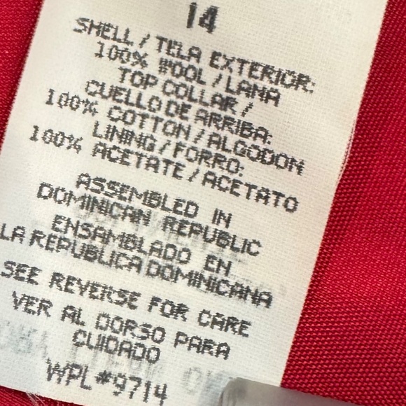 Sag Harbor Red Wool Blazer with Black Velvet Collar - Women’s Size 14, Pre-Owned - Picture 3 of 12